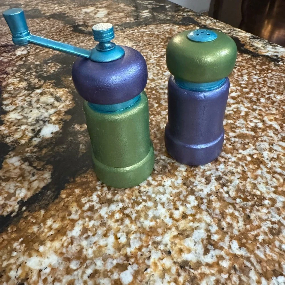 Blue and Green Kitchen Tools Set